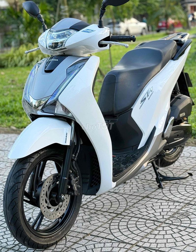 Sh 125 đúng đời 2019 biển 43, lốp zin theo xe. Mua bán Xe máy tại Quận Sơn Trà Đà Nẵng được đăng bởi AN  chuyên mua bán xe máy cũ tại 386 ngô quyền sơn trà đà nẵng  BÁN XE TRẢ GÓP hình 4