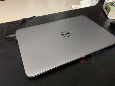 Dọn nhà còn chiếc dell xps cổ. Mua bán Laptop tại Quận Cầu Giấy Hà Nội được đăng bởi Trương Việt