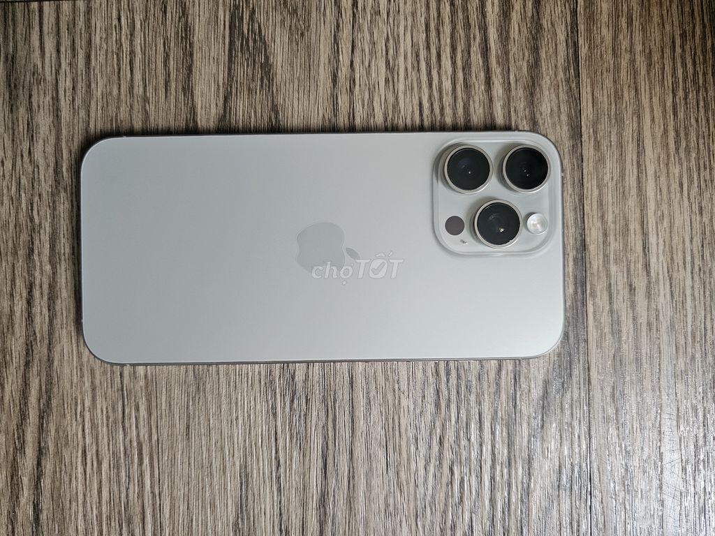 iPhone 16 Pro Max 256GB Xám titan zin khi đập hộp. Mua bán Điện thoại tại Quận Hải Châu Đà Nẵng được đăng bởi Minh hình 1