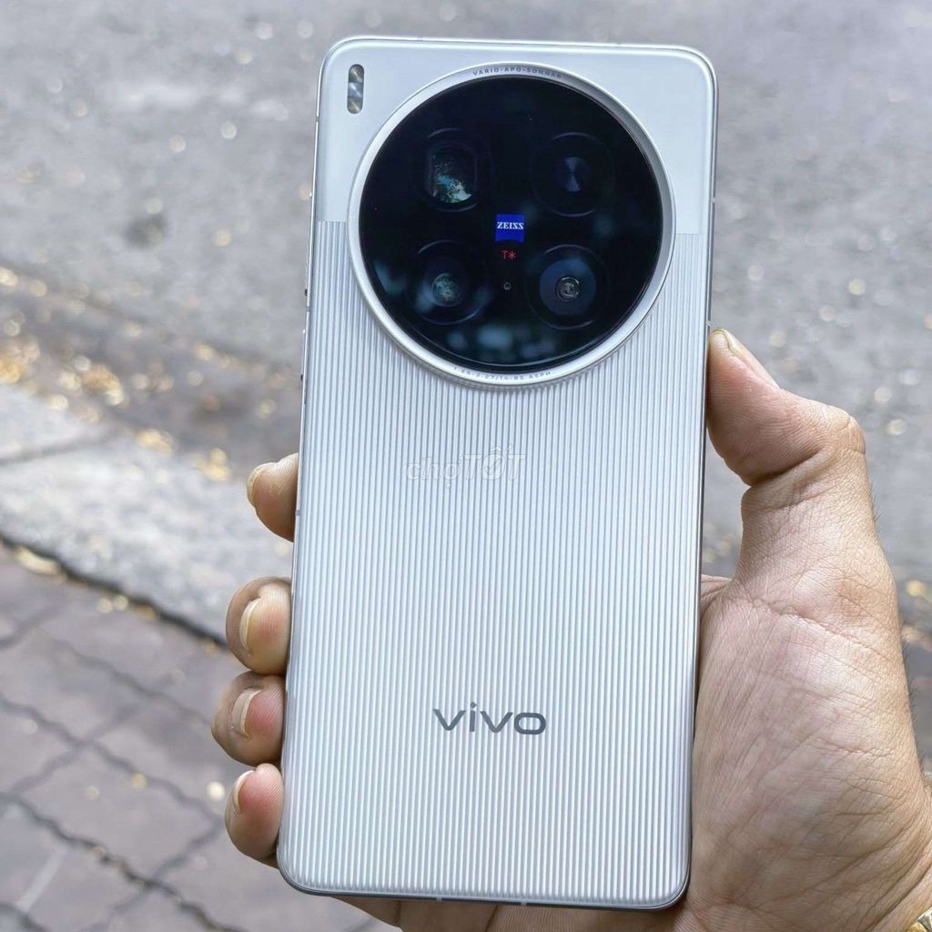 Vivo X200 Ultra 256GB Bạc. Mua bán Điện thoại tại Quận Nam Từ Liêm Hà Nội được đăng bởi Anh Tuan hình 1