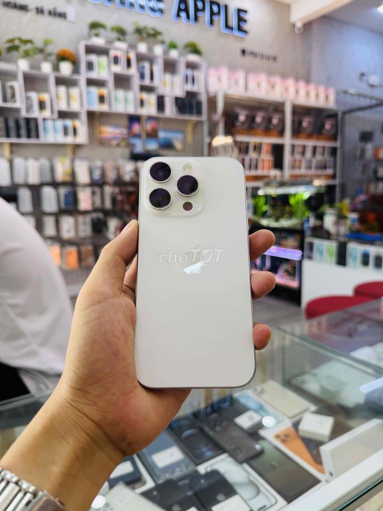 Apple iPhone 16 Pro Trắng Mới quá đẹp keng. Mua bán Điện thoại tại Quận Hải Châu Đà Nẵng được đăng bởi Hoàng Táo 273 Nguyễn Hoàng Đà Nẵng hình 1