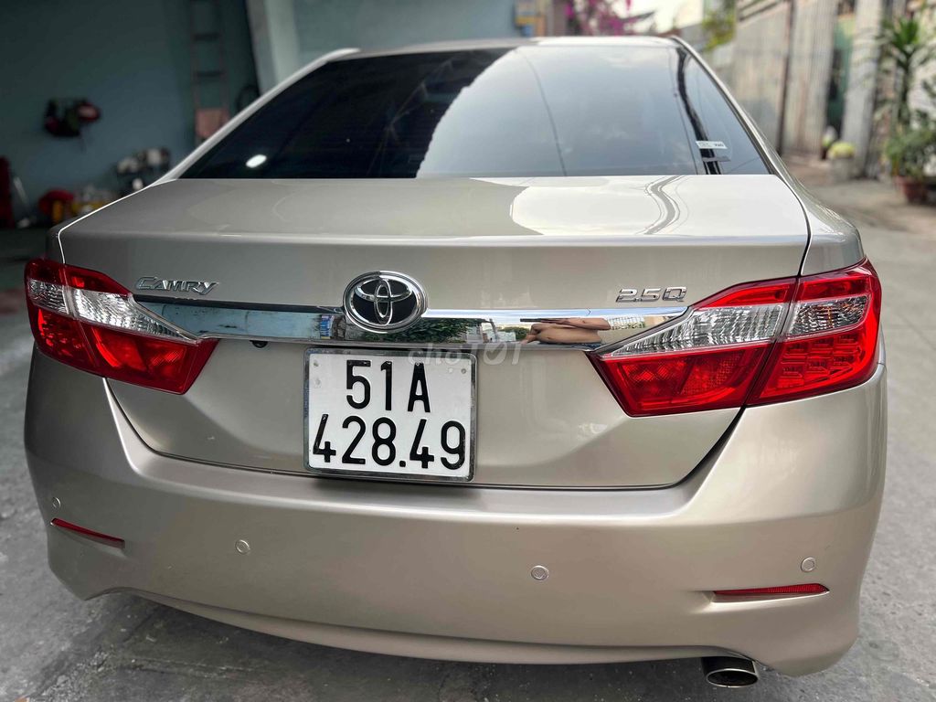 Toyota Camry 2012 photo 5