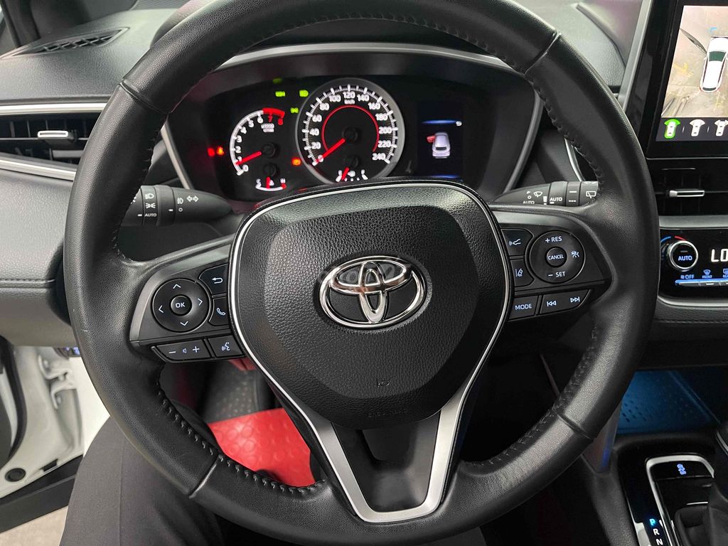 Toyota Corolla Cross 1.8V 2023. Mua bán Ô tô tại Quận Tân Phú Tp Hồ Chí Minh được đăng bởi Lê Tấn Dũ hình 9