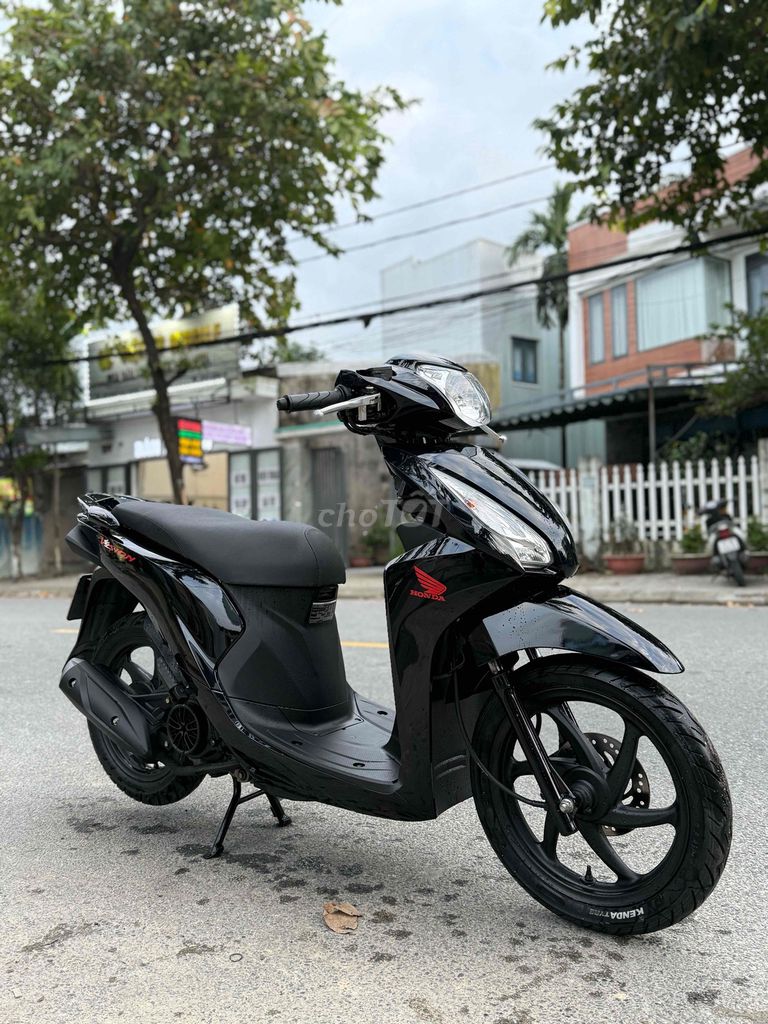 Vision 2019 Smartkey B.số 92 Góp trả trước 4tr. Mua bán Xe máy tại Quận Liên Chiểu Đà Nẵng được đăng bởi Hòa Xe Máy Cũ hình 5