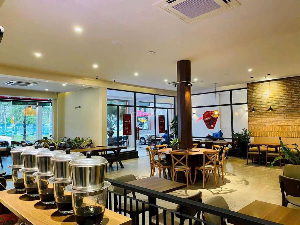 CHO THUÊ MT NGUYỄN VĂN CỪ, NINH KIỀU, CẦN THƠ. Cho thuê văn phòng, mặt bằng kinh doanh tại Quận Ninh Kiều Cần Thơ được đăng bởi NHÀ ĐẸP hình 1