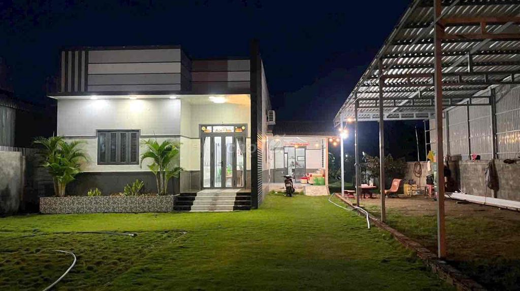 mt huyện 16, đông bình, thới lai gần chợ kinh ranh