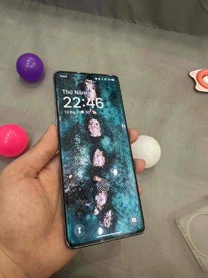 Oppo Find X6 Xanh Lá 12/256GB. Mua bán Điện thoại tại Quận Long Biên Hà Nội được đăng bởi Vũ Thanh