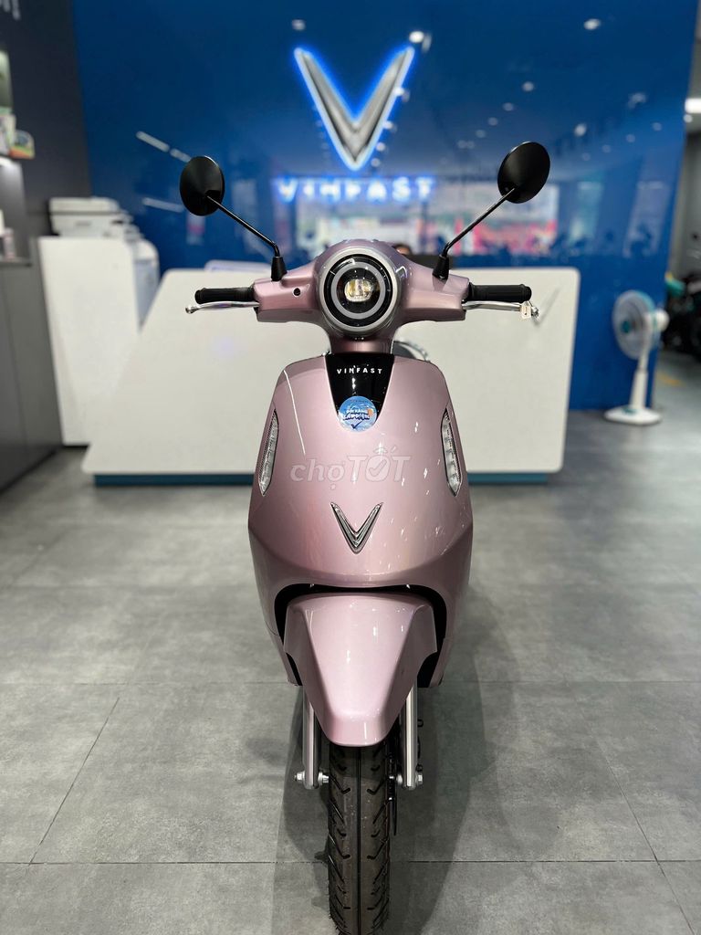 XE ĐIỆN EVO GRAND LITE KHÔNG CẦN BẰNG LÁI. Mua bán Xe điện tại Thành phố Thủ Đức Tp Hồ Chí Minh được đăng bởi VinFast Official Store hình 2