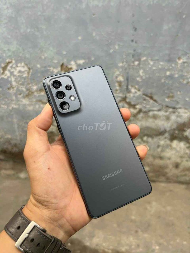 Thanh lý Samsung Galaxy A73 5G giá sinh viên