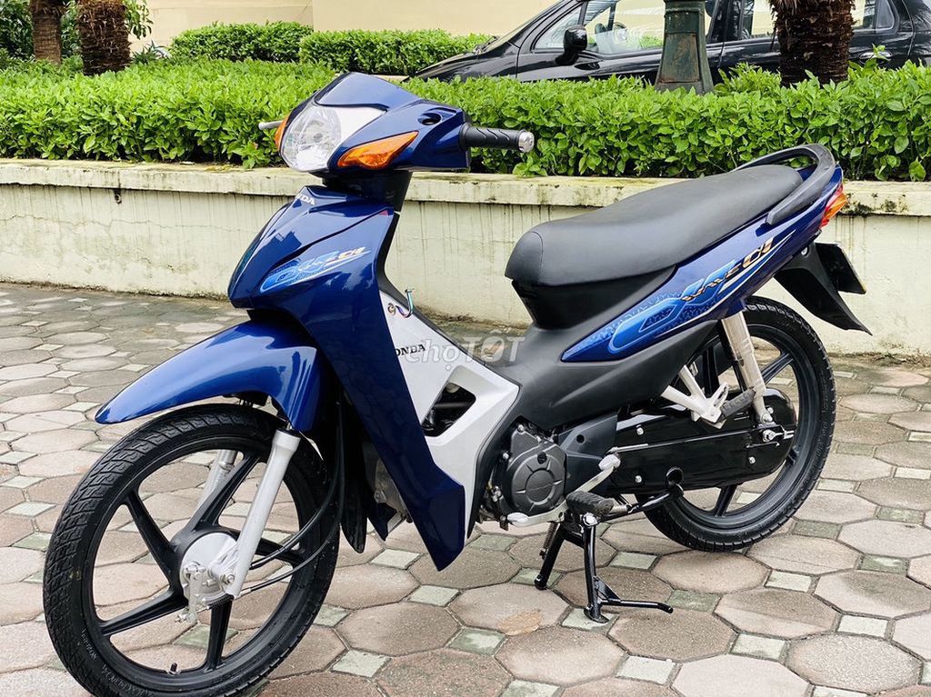 HONDA WAVE A 110 XANH TÍM VÀNH ĐÚC XE 2022 MỚI 99%