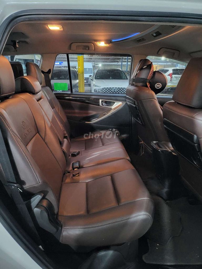 Toyota Innova 2022 2.0G 40.000 km , số tự động. Mua bán Ô tô tại Quận 8 Tp Hồ Chí Minh được đăng bởi Toàn hình 2