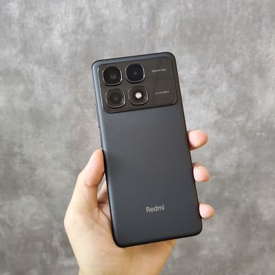 Redmi K70 Ultra 12/256GB ★ᴛʜᴜ ᴆᴛ ᴄᴜ̃★