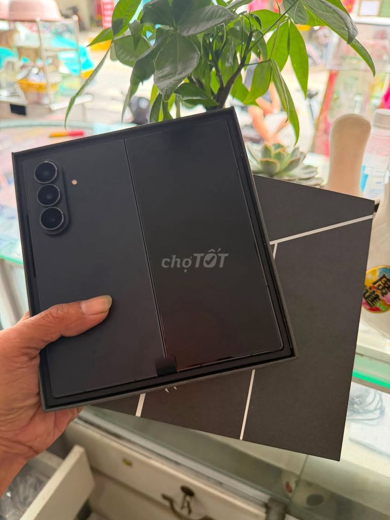 Samsung Galaxy Fold 7 12GB/256GB Đen 99%. Mua bán Điện thoại tại Thành phố Thủ Dầu Một Bình Dương được đăng bởi Hội Đồ Điện Tử hình 1