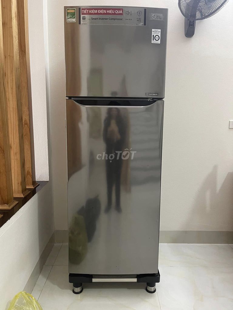 THANH LÝ TỦ LẠNH LG 315L