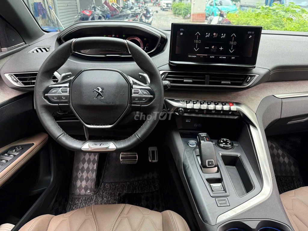 CẦN BÁN PEUGEOT 3008 GT-Nine SX 4/2025 SIÊU LƯỚT. Mua bán Ô tô tại Quận Bắc Từ Liêm Hà Nội được đăng bởi Mr PHÁT THÁI HÀ AUTO hình 10
