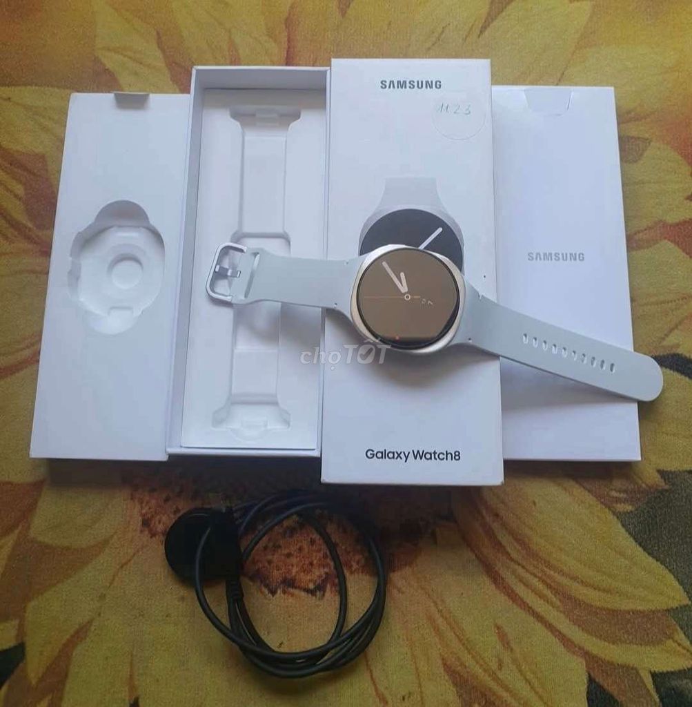 Samsung Watch 8 40mm Việt Nam bh tháng 2-27. Mua bán Thiết bị đeo thông minh tại Quận Cầu Giấy Hà Nội được đăng bởi vbang68 hình 1