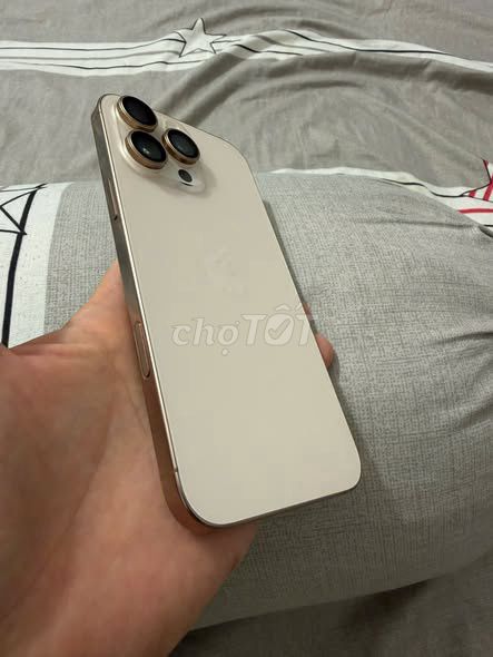 iPhone 16 Pro Max 512GB Vàng VN 99%. Mua bán Điện thoại tại Quận Tân Phú Tp Hồ Chí Minh được đăng bởi Hội Đồ Điện Tử hình 1
