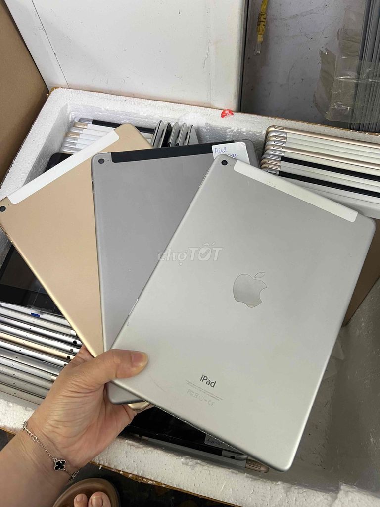 Apple iPad Air 2. Mua bán Máy tính bảng tại Quận Dương Kinh Hải Phòng được đăng bởi Thanh Loan hình 1