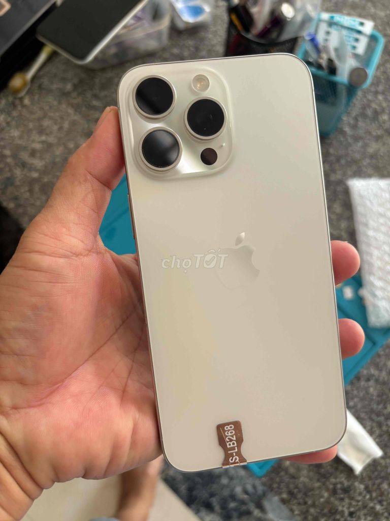 Apple iPhone 15 Pro Max 256GB Trắng Lock. Mua bán Điện thoại tại Huyện Châu Thành Kiên Giang được đăng bởi AT Mobile hình 1