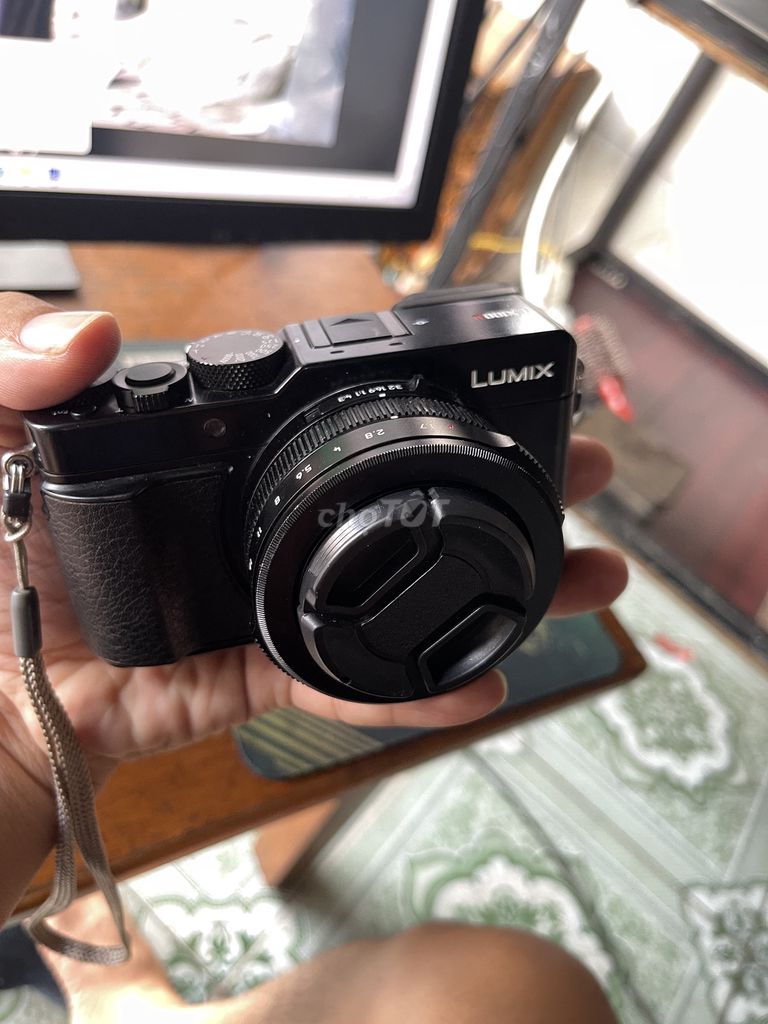 Lumix Panasonic lx100m2 mark ii. Mua bán Máy ảnh, Máy quay tại Quận 12 Tp Hồ Chí Minh được đăng bởi Nguyễn Văn Tiến hình 1