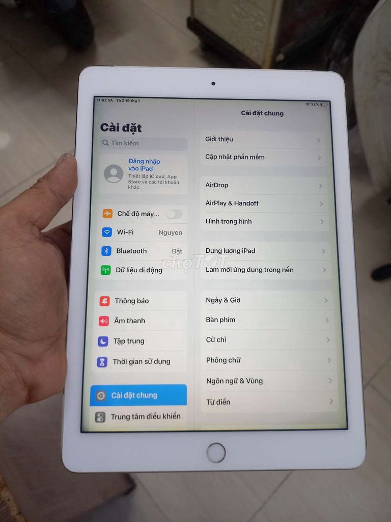 Apple iPad Bạc Nguyên bản. Mua bán Máy tính bảng tại Quận 7 Tp Hồ Chí Minh được đăng bởi an thuy  hình 1
