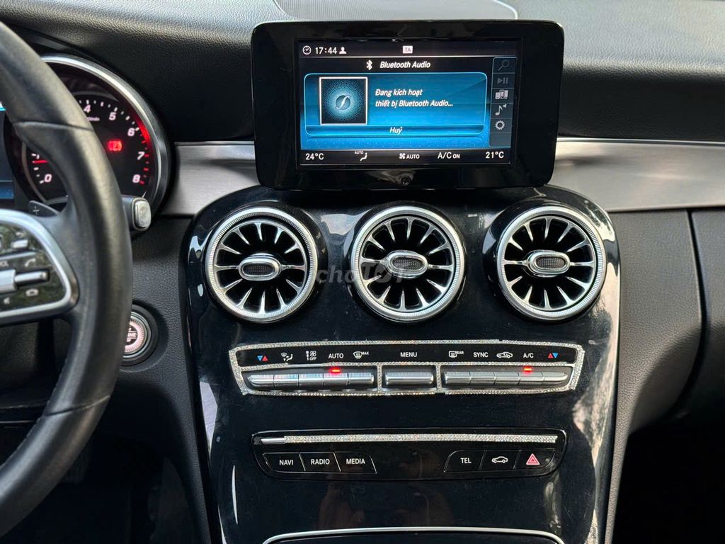 Mercedes Benz 2020 C180 - 50000 km. Mua bán Ô tô tại Quận Thanh Xuân Hà Nội được đăng bởi Nguyễn Tuấn Hoàng hình 18