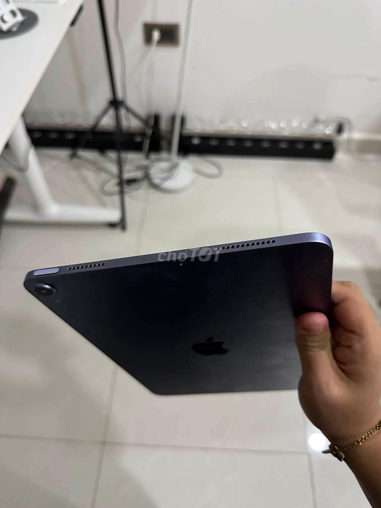 Apple iPad Air 5 M1 8GB Tím. Mua bán Máy tính bảng tại Quận 4 Tp Hồ Chí Minh được đăng bởi We we hình 1
