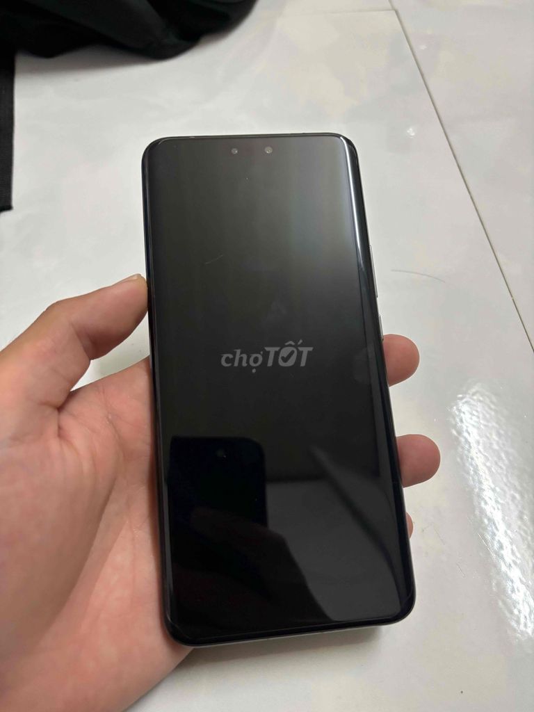 Honor Magic 6 Pro 256GB Đen Đã sử dụng. Mua bán Điện thoại tại Huyện Châu Thành Bến Tre được đăng bởi QuocDuong Mobile hình 1