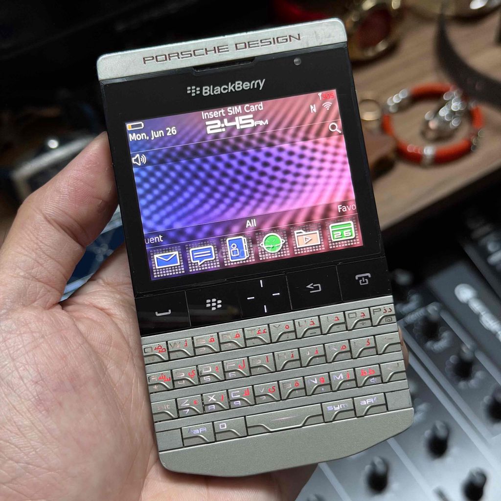Blackberry Porsche Design P’9981. Mua bán Điện thoại tại Quận Bình Thạnh Tp Hồ Chí Minh được đăng bởi Nam hình 1
