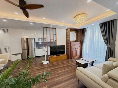 Аренда · 3 комн. · 96 м² · Quận Phú Nhuận, ул. Hồng Hà