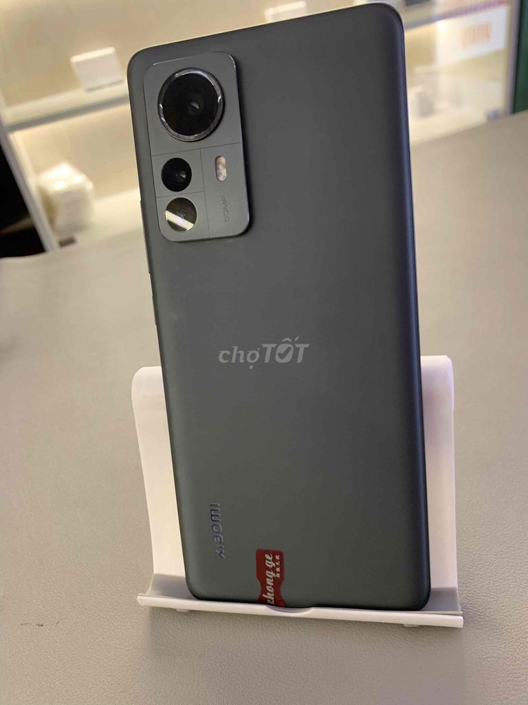 Xiaomi 12 Pro 12/256 tiếng việt 100% Có Ship CoD. Mua bán Điện thoại tại Quận Ninh Kiều Cần Thơ được đăng bởi shop một chín tám tám hình 1