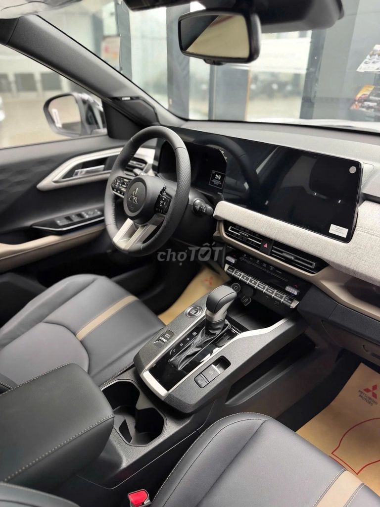 Mitsubishi Xforce Luxury 2026 - 572 млн