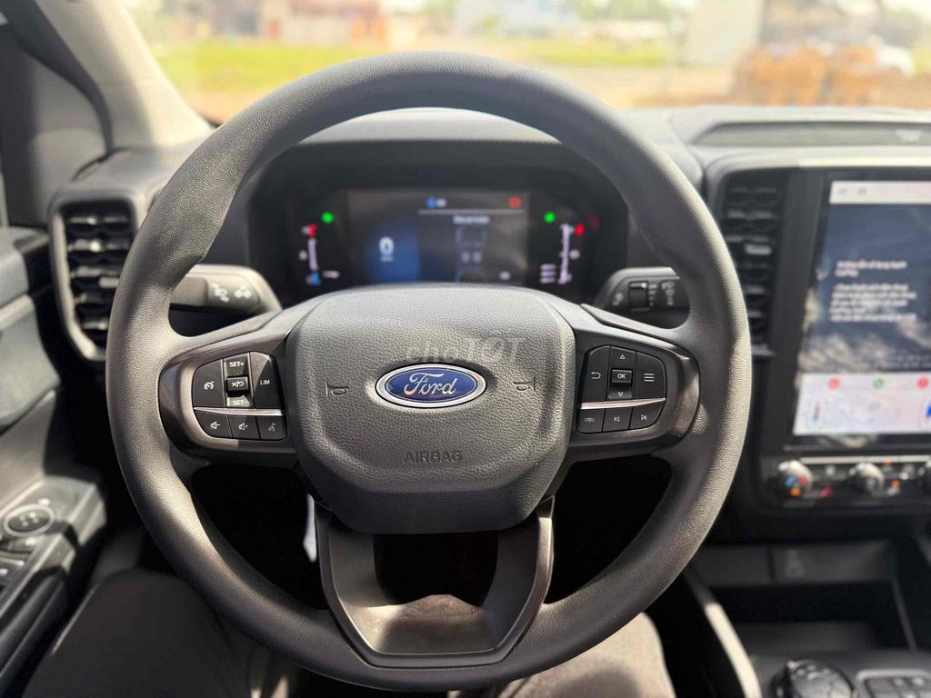 Ford Ranger XLS Trắng. Mua bán Ô tô tại Quận Cái Răng Cần Thơ được đăng bởi Nguyễn Nhân  hình 18