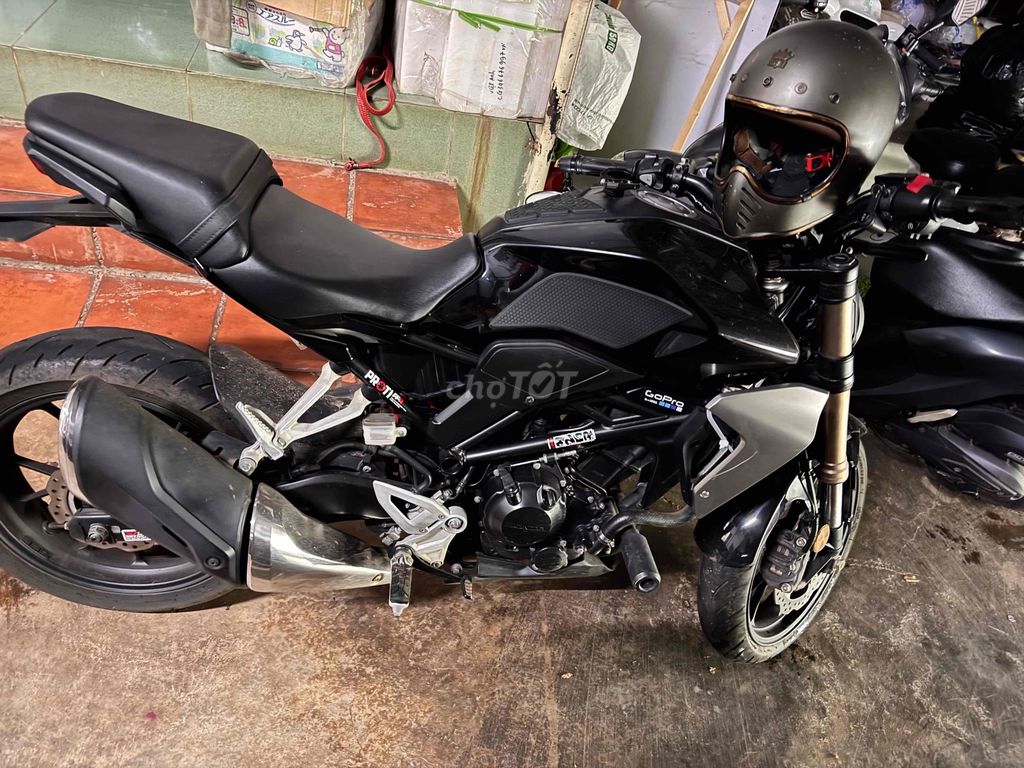 CB300R nguyen zin. Mua bán Xe máy tại Thành phố Buôn Ma Thuột Đắk Lắk được đăng bởi Viet Anh hình 3