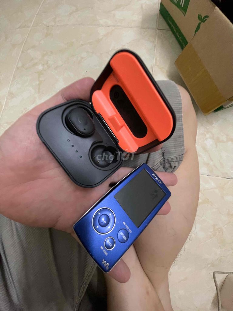 Phụ kiện tai nghe fuel xách tay sony