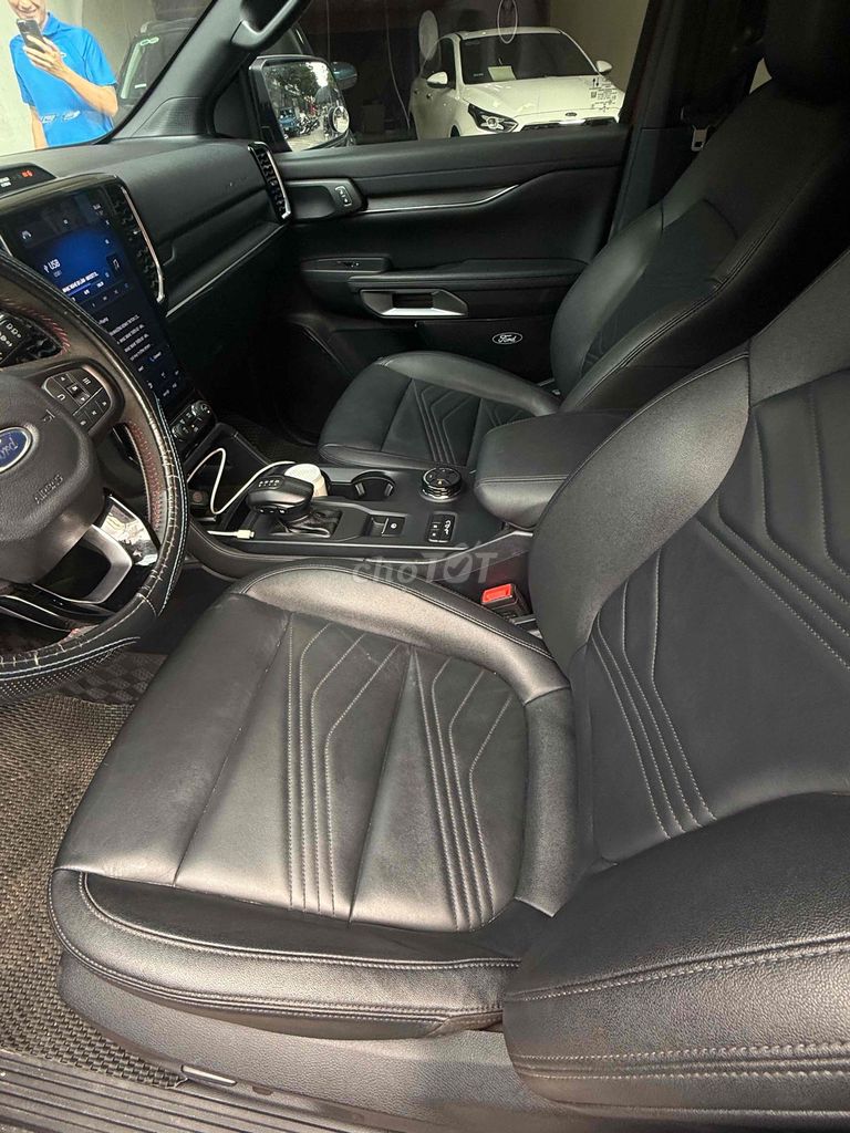 Ford Everest 2022 Titanium Plus 2.0L 4x4 AT. Mua bán Ô tô tại Quận Cầu Giấy Hà Nội được đăng bởi Xe chất Hà Nội hình 9