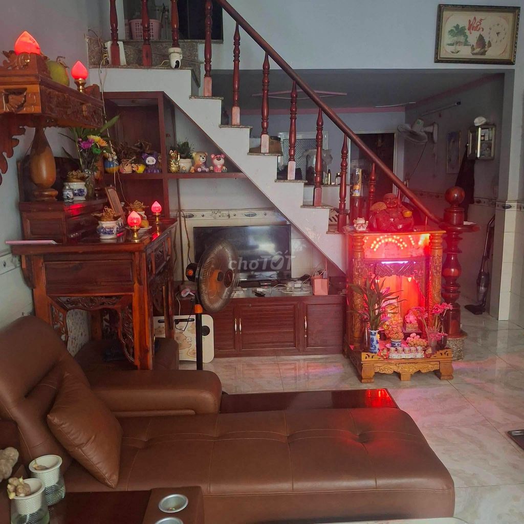 Bán nhà Tân Vĩnh Hiệp, 3PN, 980 triệu
