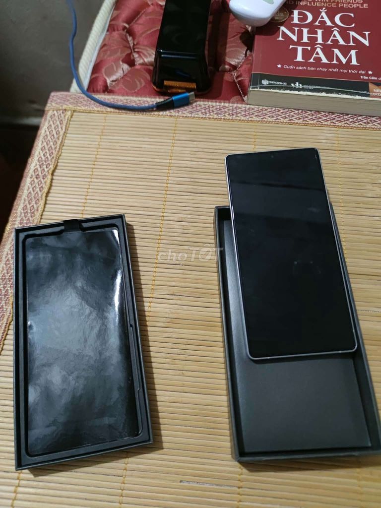 Samsung Galaxy S25 Ultra 256GB Trắng 99,99%. Mua bán Điện thoại tại Huyện Cẩm Khê Phú Thọ được đăng bởi Spider19 hình 1