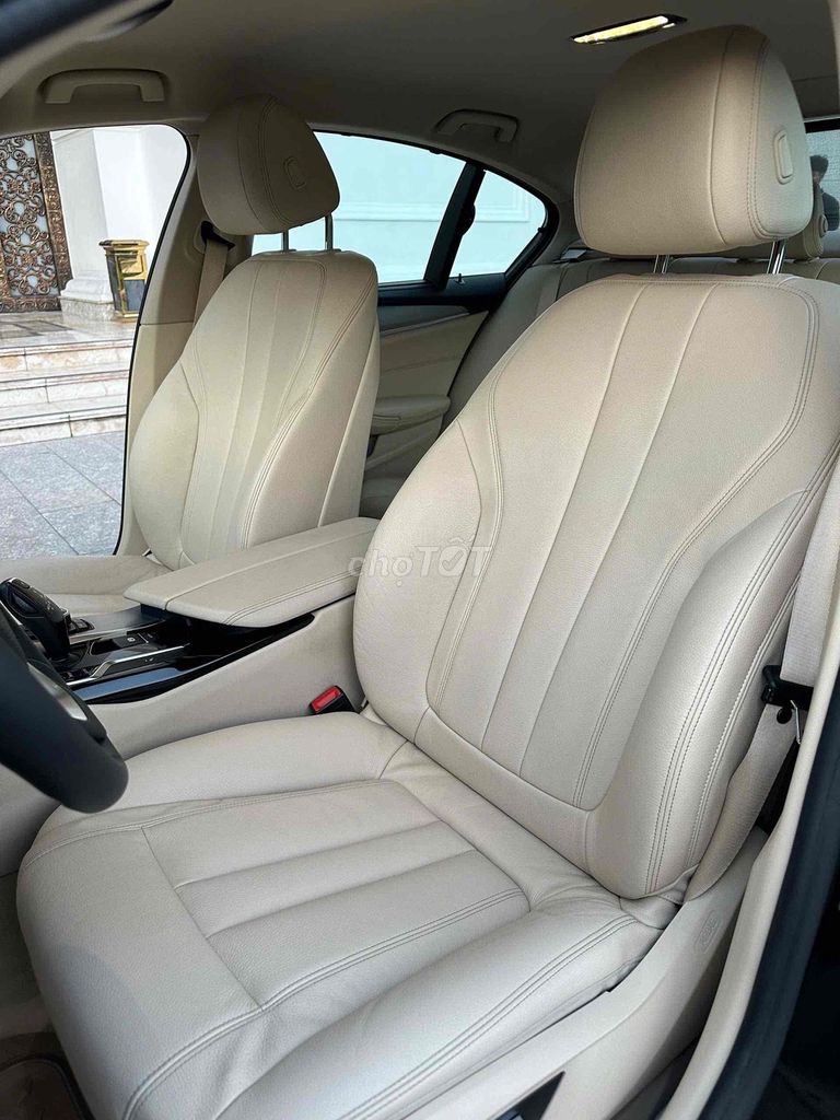 BMW 520I 2018 odo 32.000km. Mua bán Ô tô tại Quận 7 Tp Hồ Chí Minh được đăng bởi Thế Giới Xe Đức Sài Gòn hình 8