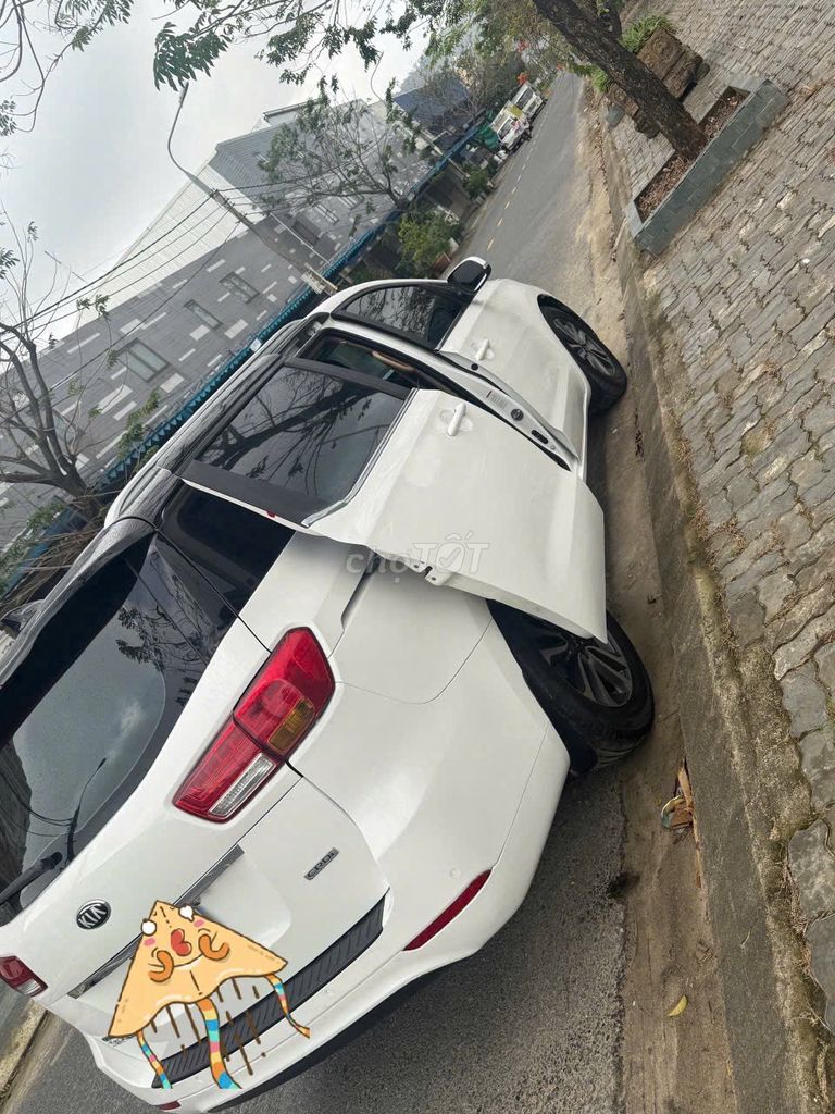 Kia Sedona 2018 Dầu Trắng. Mua bán Ô tô tại Quận Liên Chiểu Đà Nẵng được đăng bởi Tân Lê công Vy hình 6