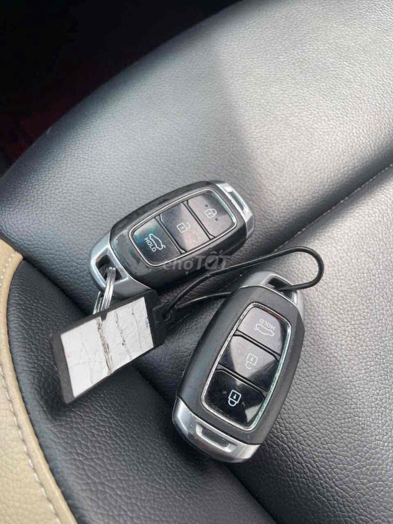 Hyundai Accent 2018 1.4 MT - 87245 km. Mua bán Ô tô tại Huyện Hòa Vang Đà Nẵng được đăng bởi TRƯỜNG XUÂN hình 13