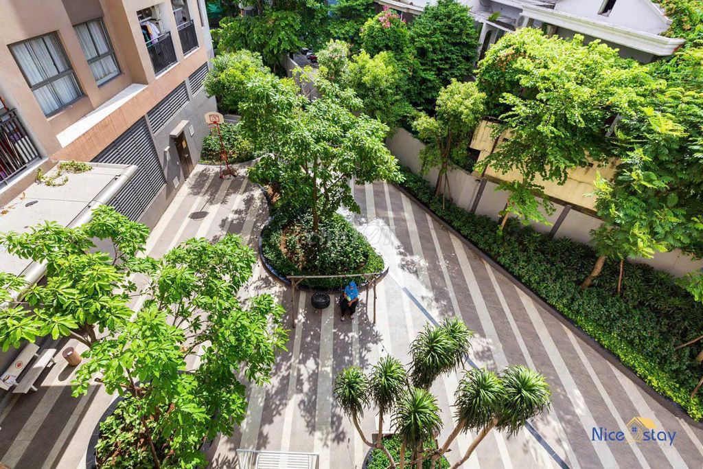 Botanica 112 Hồng Hà, Offictel Đẹp, 35m2 full Y Hình giá 11tr/tháng