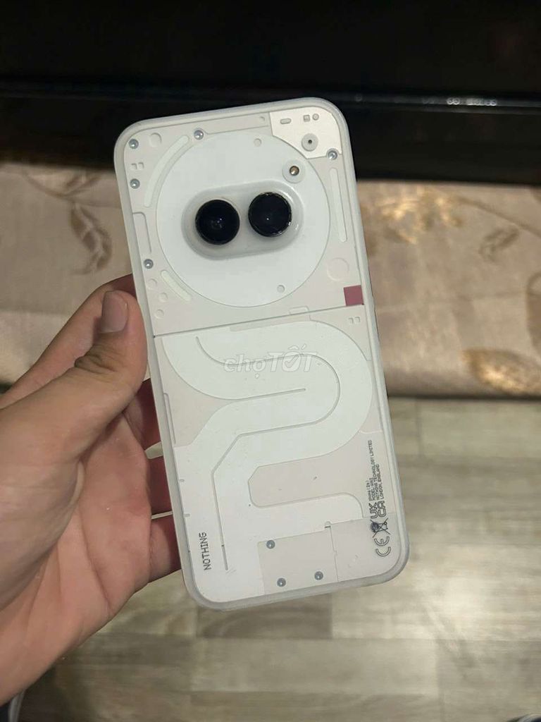 Nothing Phone 2a Trắng. Mua bán Điện thoại tại Quận Thanh Khê Đà Nẵng được đăng bởi T viết thường hình 1