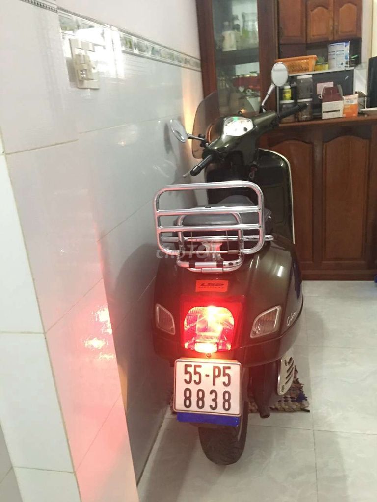 Bán Vespa Ý 4Van GTS nhập ý. Mua bán Xe máy tại Quận 1 Tp Hồ Chí Minh được đăng bởi Tư vấn pháp lý Bất động Sản hình 1