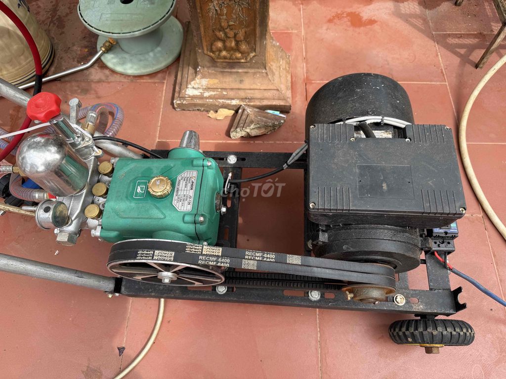 Máy rửa xe gia đình công suất mạnh. Mua bán Đồ chuyên dụng, Giống nuôi trồng tại Thị Xã Buôn Hồ Đắk Lắk được đăng bởi Thông  hình 1