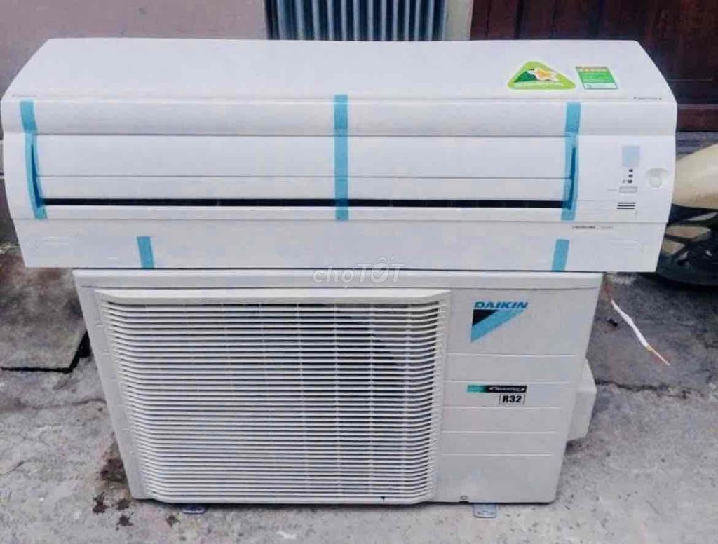 Máy lạnh Daikin 3 ngựa tiết kiệm điện hàng thailan. Mua bán Máy lạnh, điều hoà tại Quận 3 Tp Hồ Chí Minh được đăng bởi THỊNH KHANG MINH hình 1