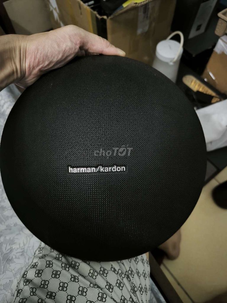 Loa Bluetooth Harman Kardon Đen. Mua bán Tivi, Âm thanh tại Quận Gò Vấp Tp Hồ Chí Minh được đăng bởi Kiên hình 1