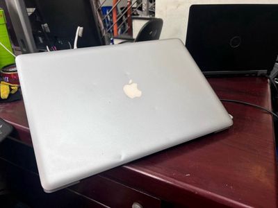 MacBook Pro 2010-17 inch Giá Tốt Cho Anh em