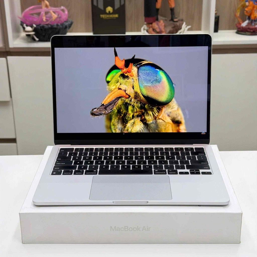  Macbook Air M2/24/256 Silver 13”. Mua bán Laptop tại Quận Thanh Xuân Hà Nội được đăng bởi Chi Tech Home hình 1