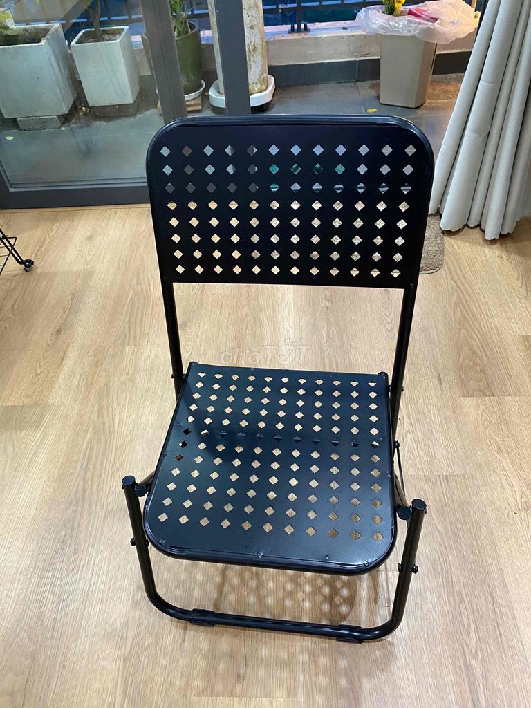 Ghế cà phê sắt đen đã sử dụng. Mua bán Bàn ghế tại Quận Liên Chiểu Đà Nẵng được đăng bởi LÂM TRẦN hình 1